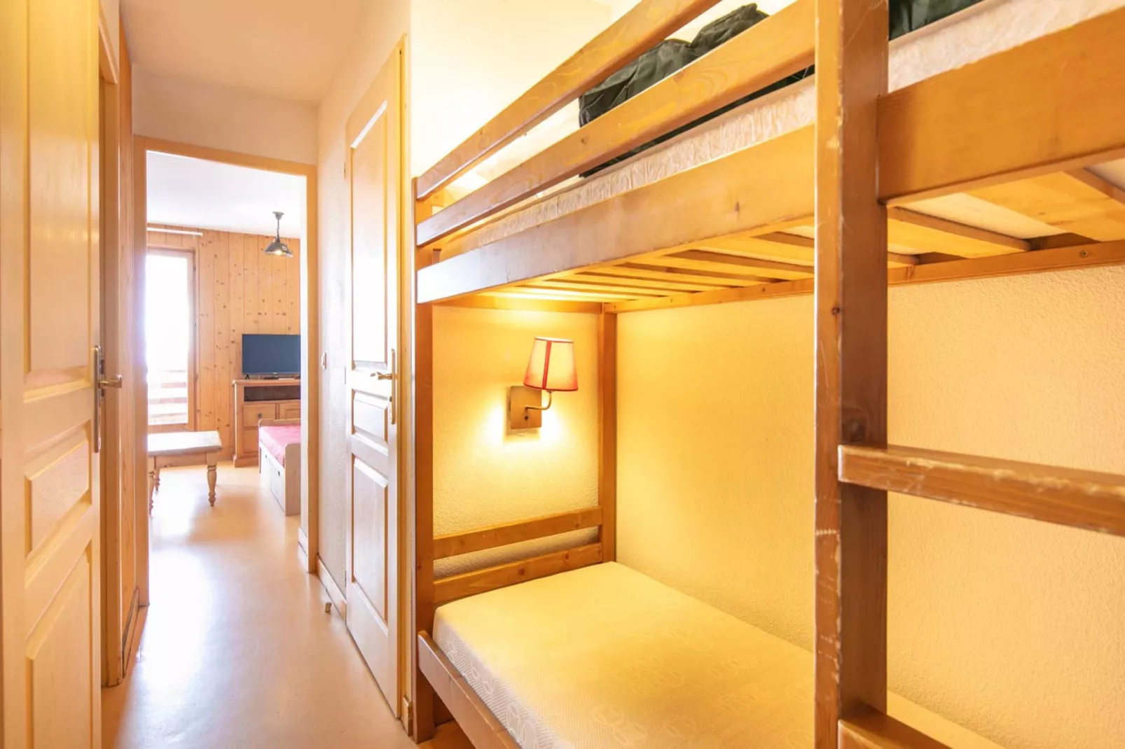 Les Grizzlis N°27 - 2P6C-Wohnzimmer