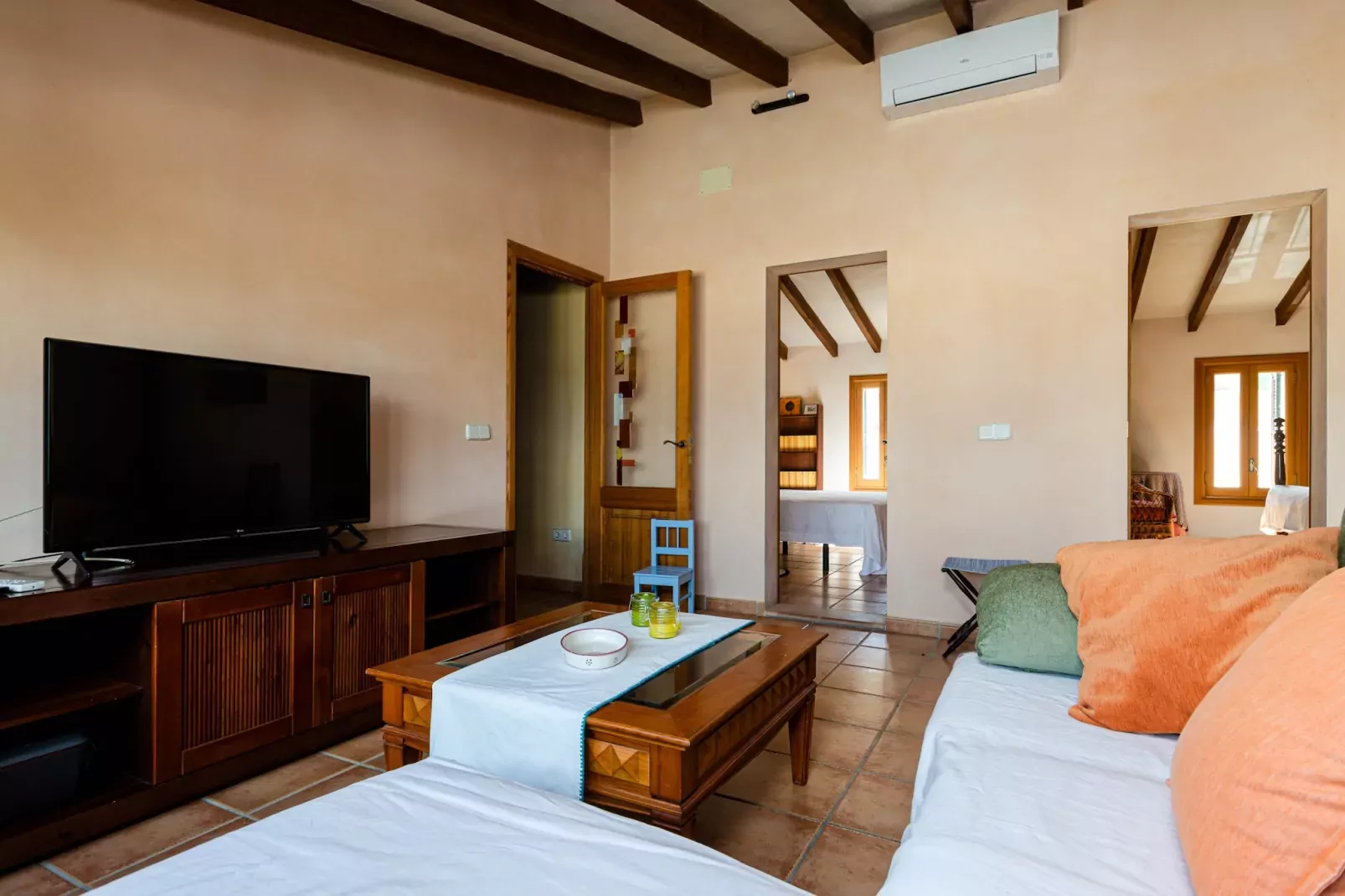 YourHouse Cas Forner-Wohnzimmer