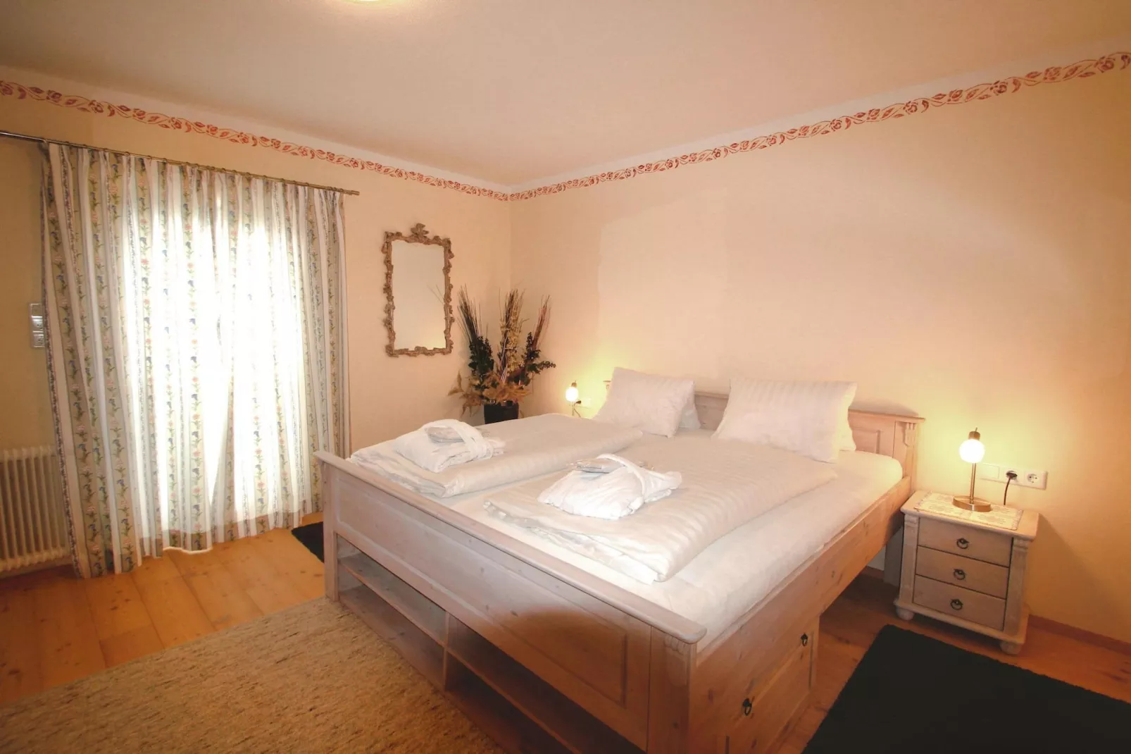 Menardi C-Bedroom