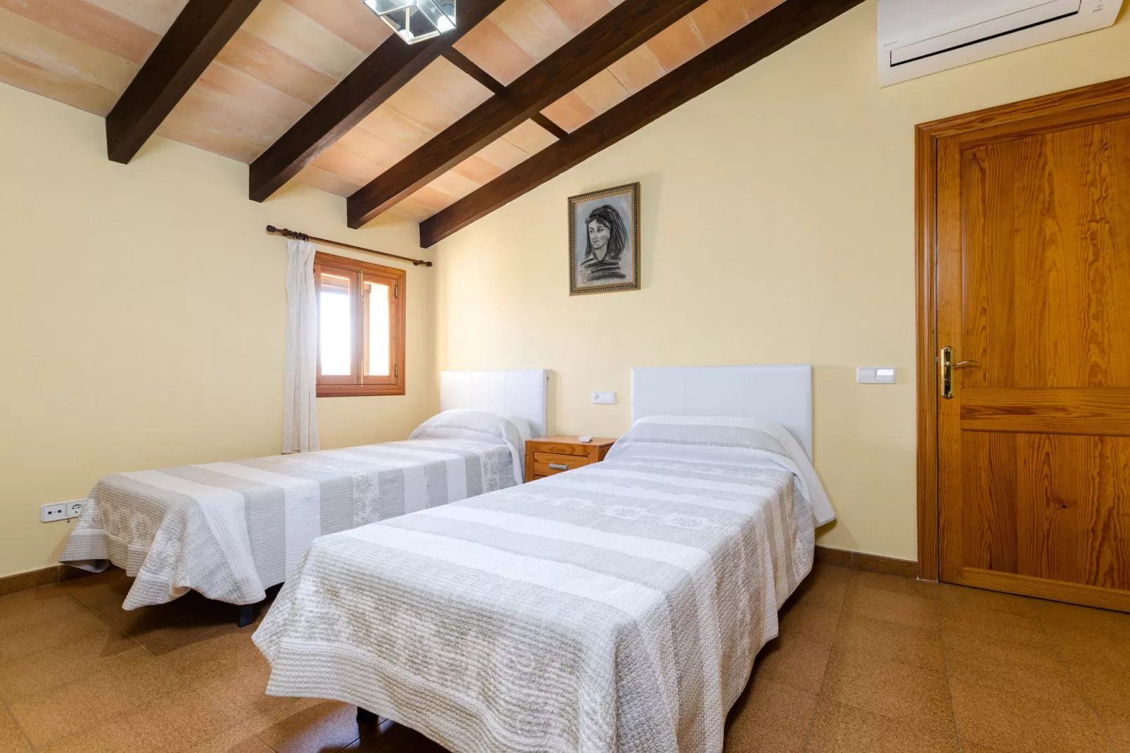 YourHouse Son Bosquer-Bedroom