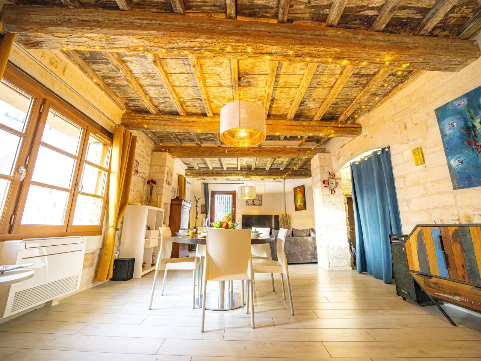 Maison de Castries-Inside