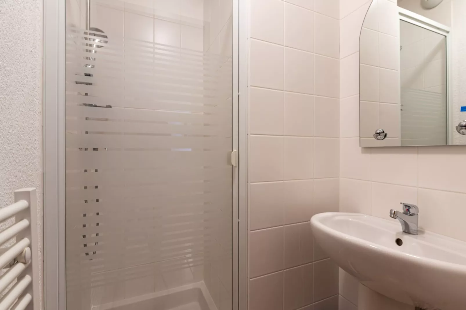 Dome de la Cochette N°6 - 4P8-Salle de bain