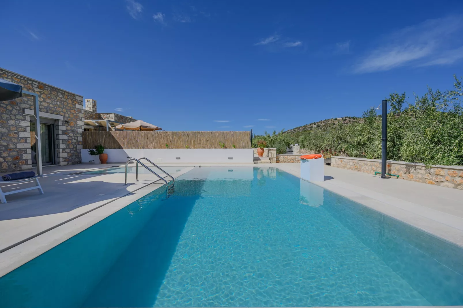 Melidoni Stone Villa 3-Pool