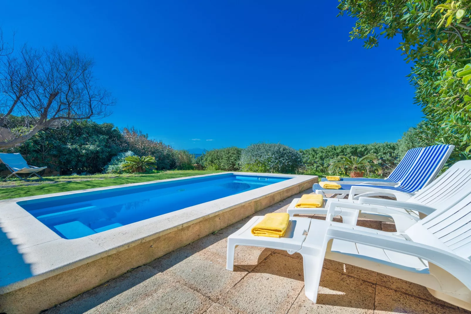 YourHouse Escull-Pool