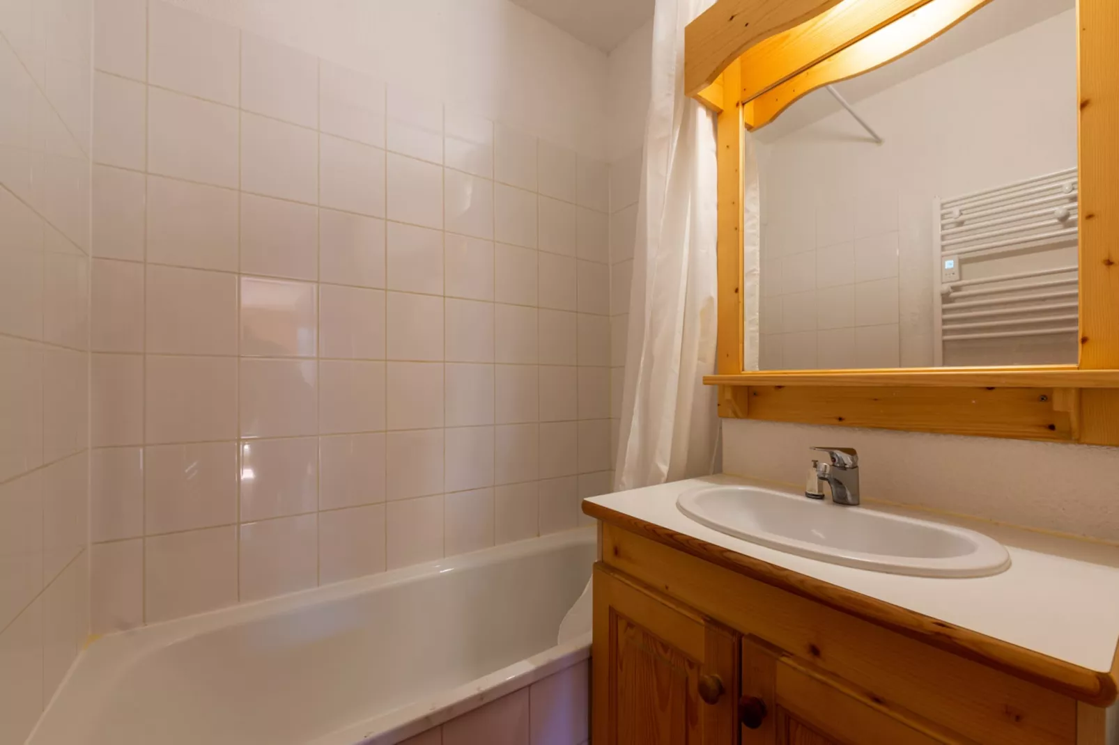 LES BICHES N°78 - 3P6-Bathroom