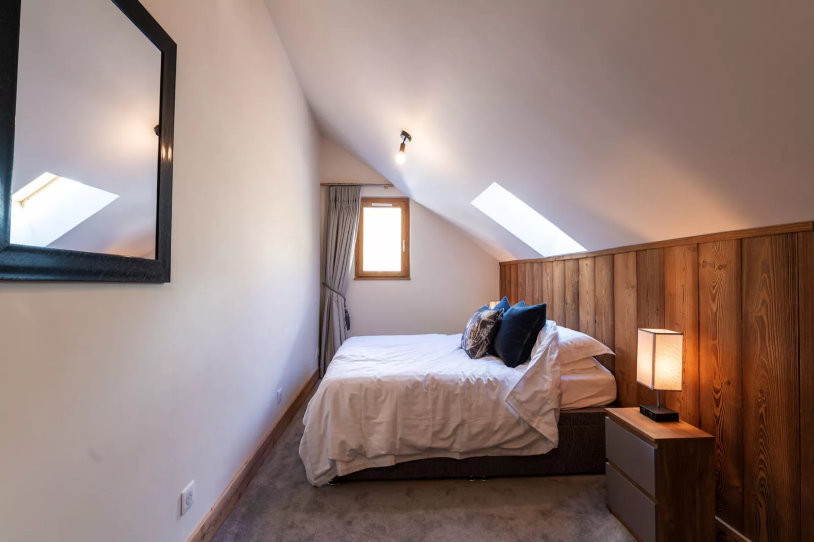 Les Bouquetins N°9 - 4P6-Chambre