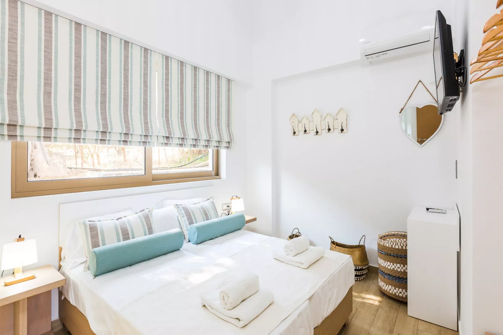 Lemoni Villa-Bedroom