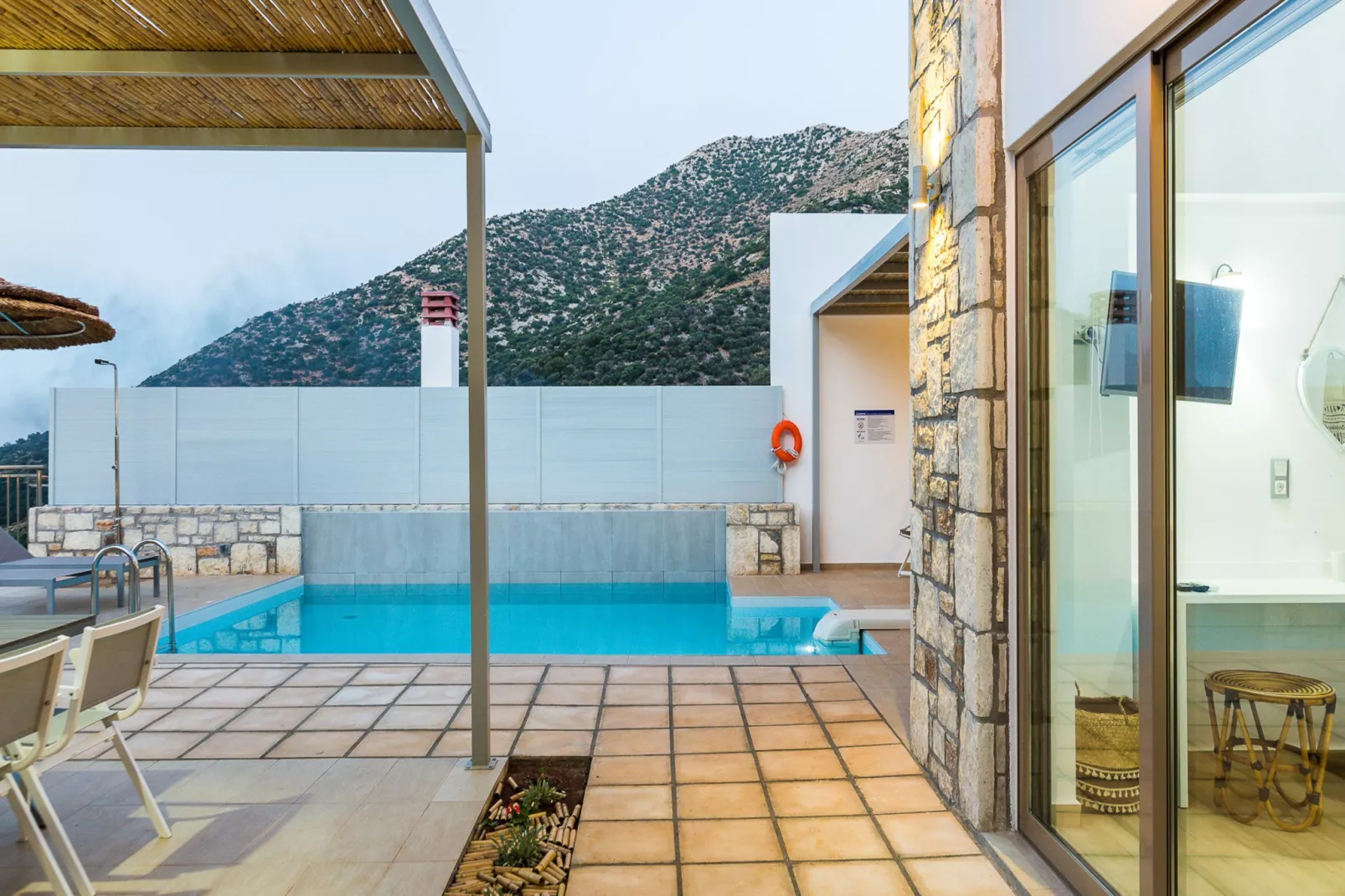 Lemoni Villa-Pool