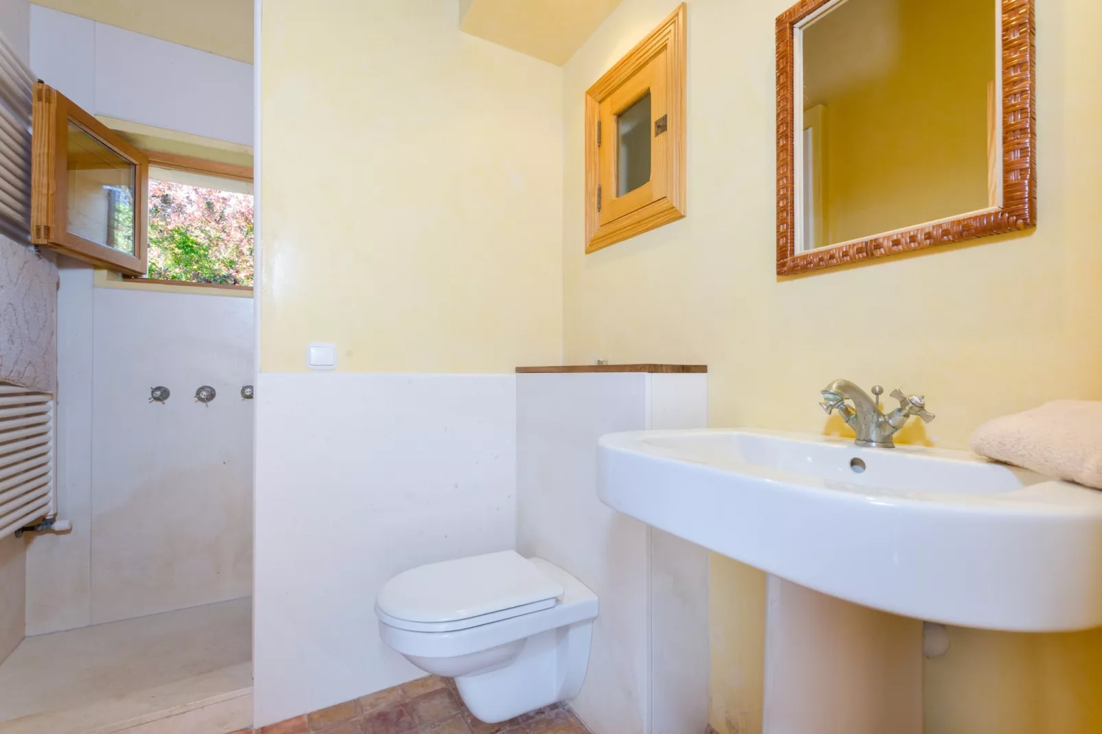 YourHouse Son Jaumell 10-Badezimmer