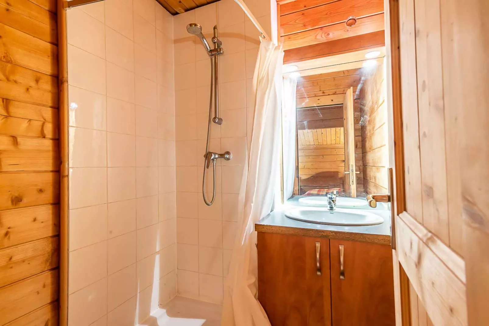 Bois de Champelle N°94 - M5P10-Bathroom