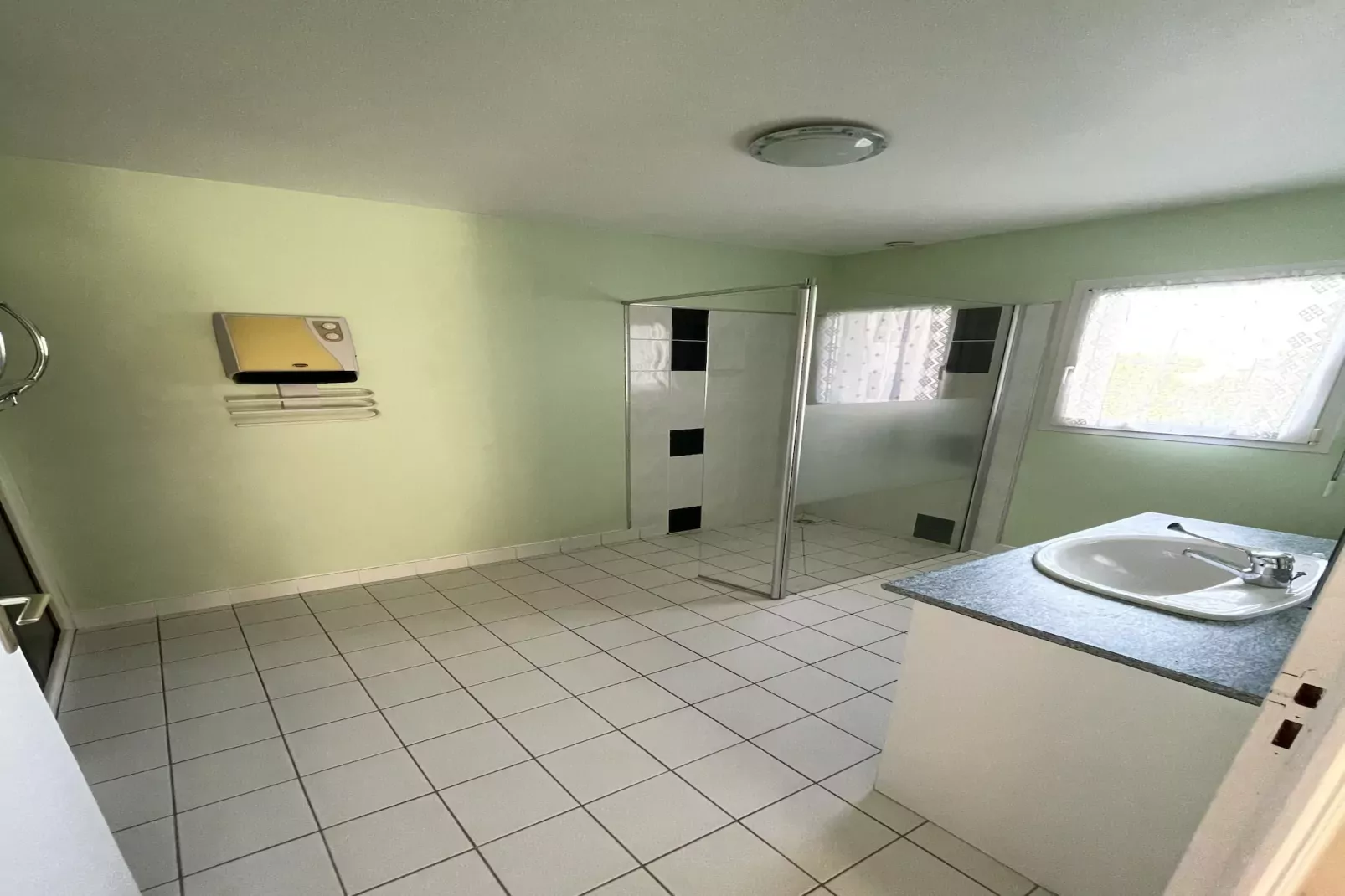 PENN AR ROZ - Saint-Pabu-Badezimmer