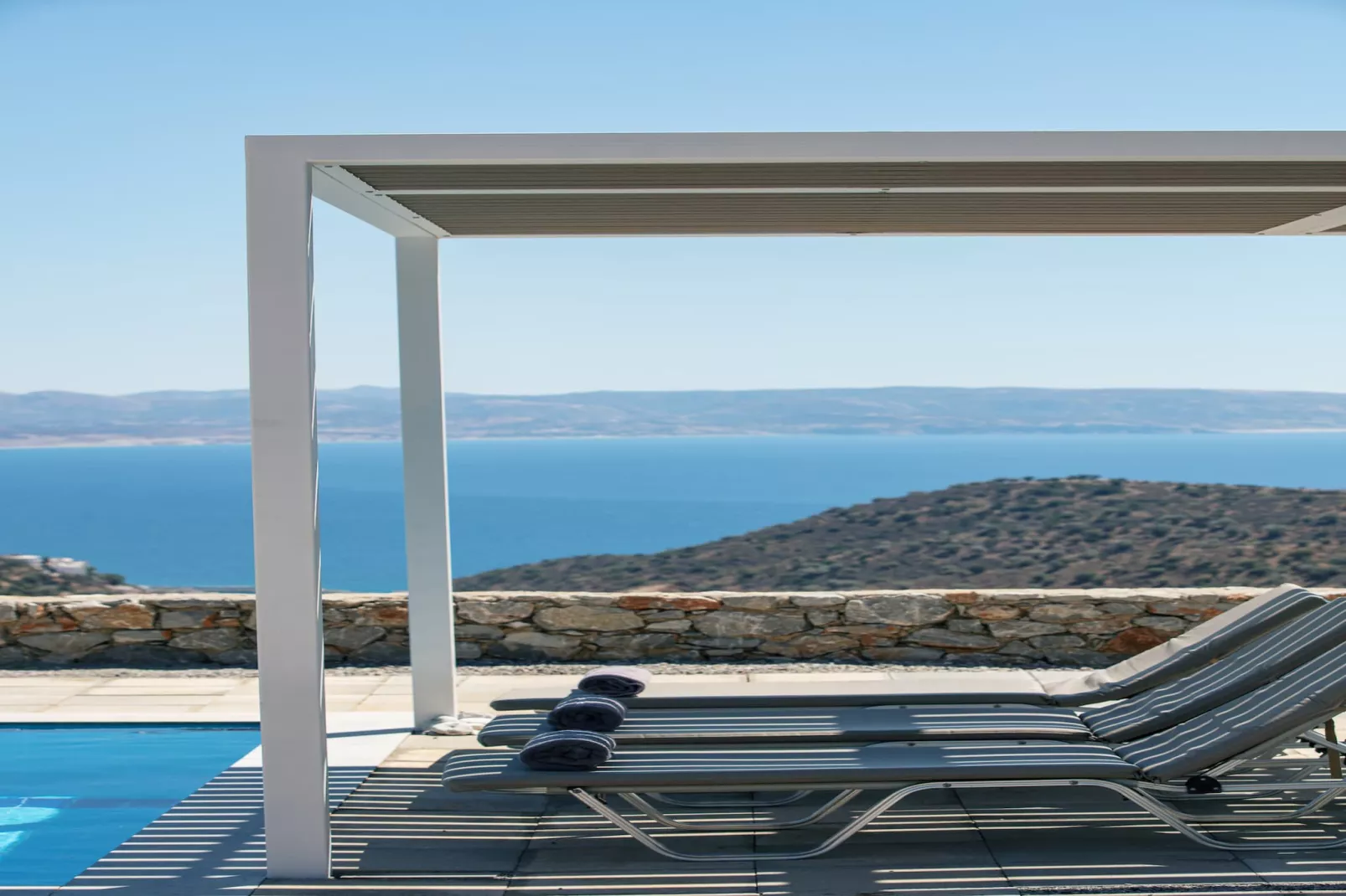 Evgoro Ouranos-Outdoor