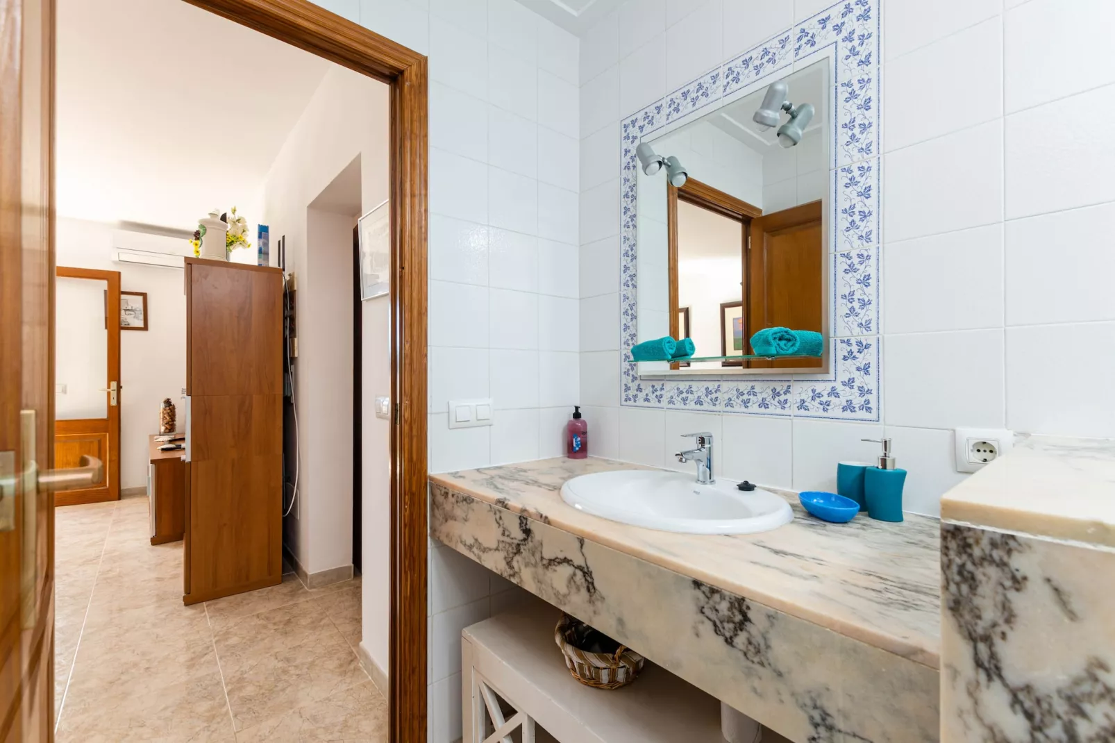 YourHouse Sol i Mar 1-Bathroom