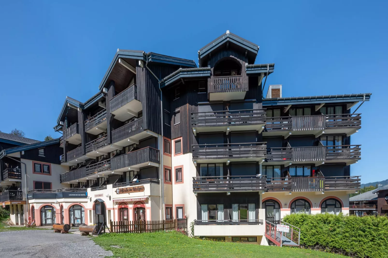 Grand Morillon C N°215 - 2P4-Outdoor