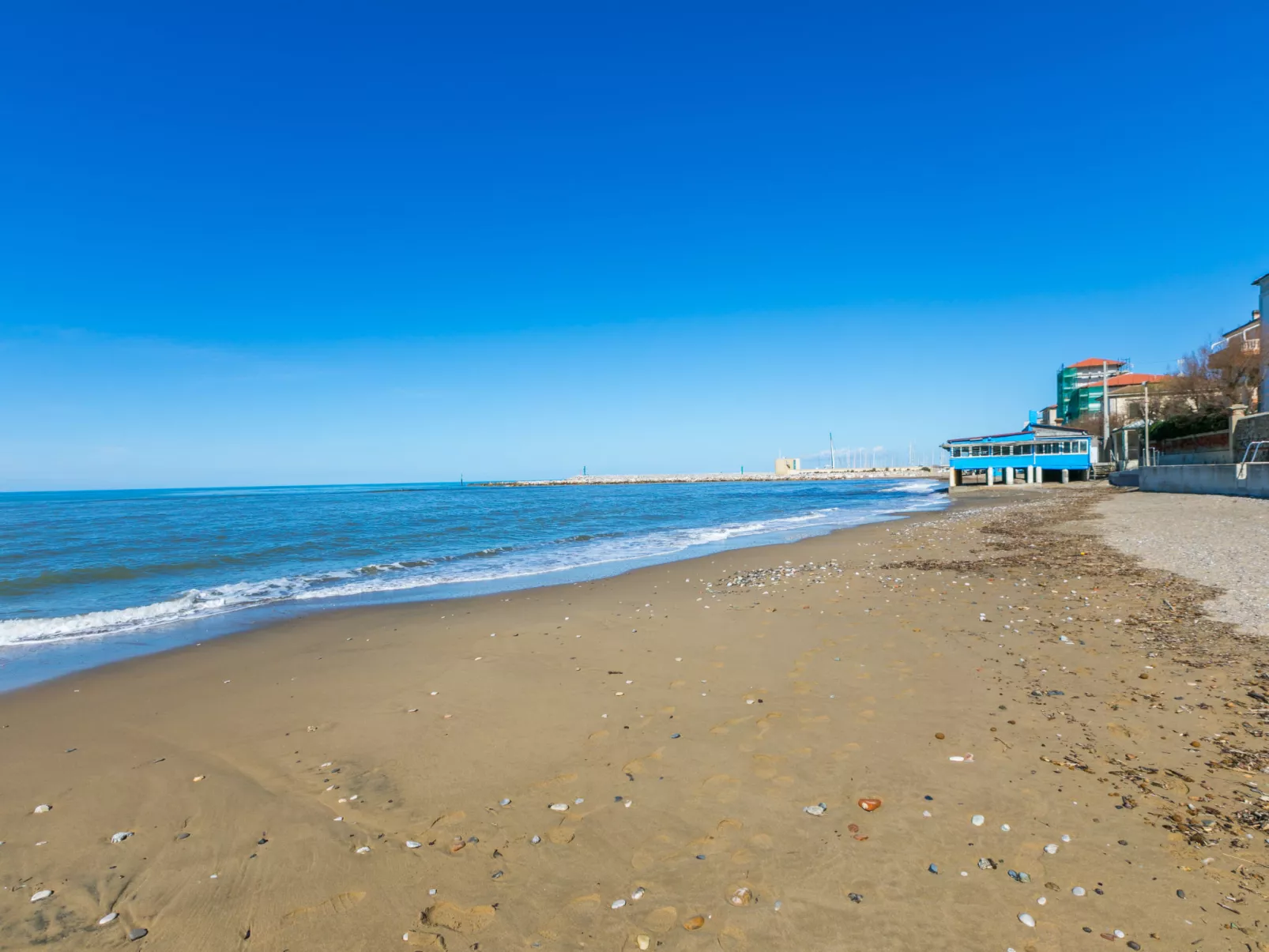 Mediterraneo-Outside