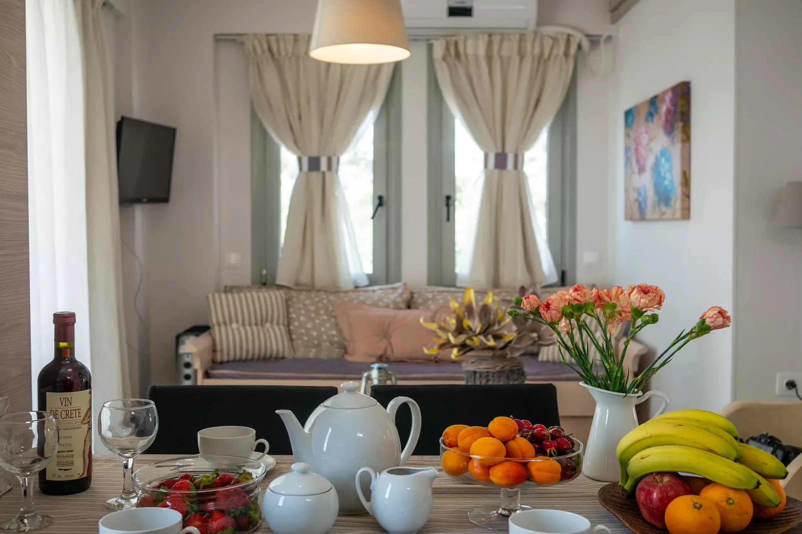 Evgoro Thalassa-Living room