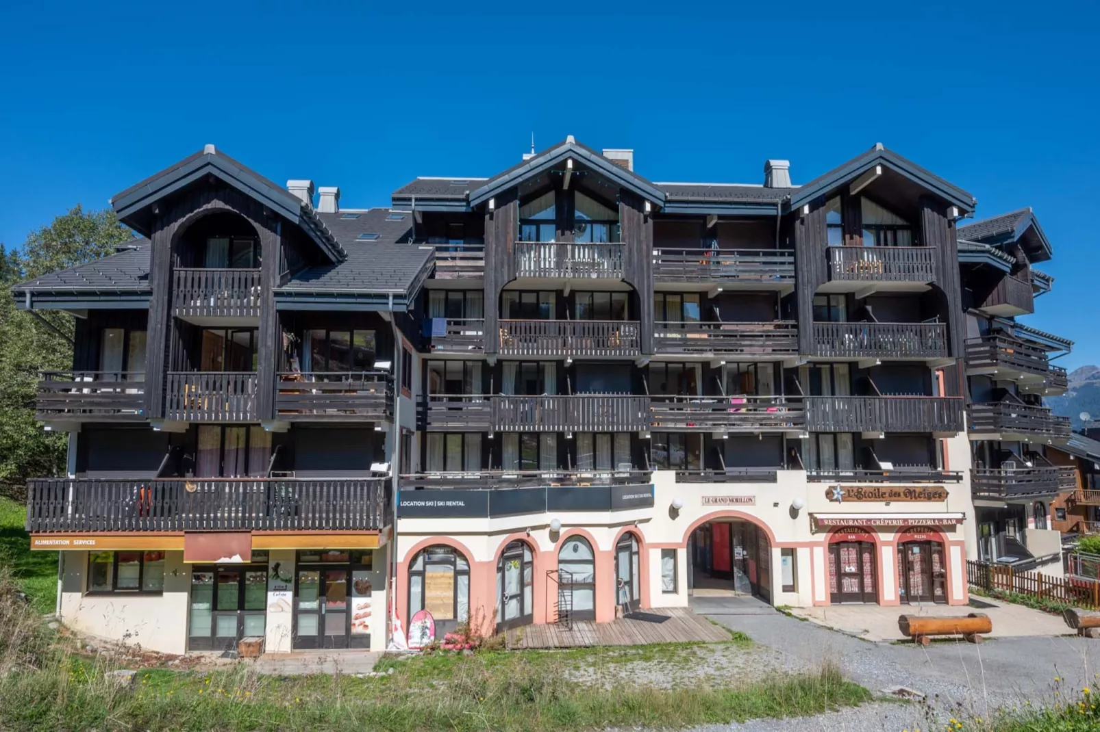 Grand Morillon C N°215 - 2P4-Outdoor