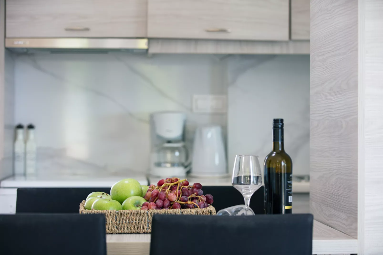 Evgoro Thalassa-Kitchen