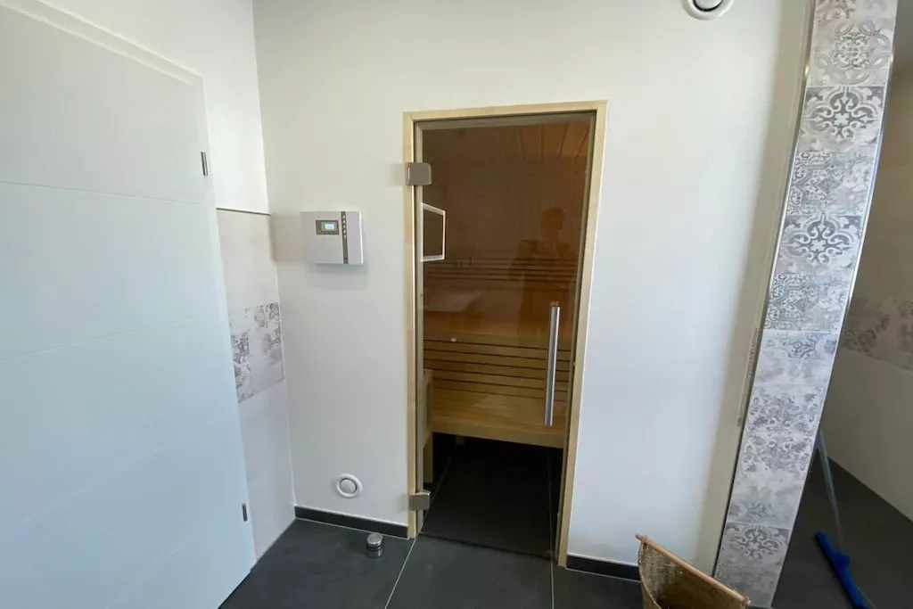 389165-Nicht getaggt
