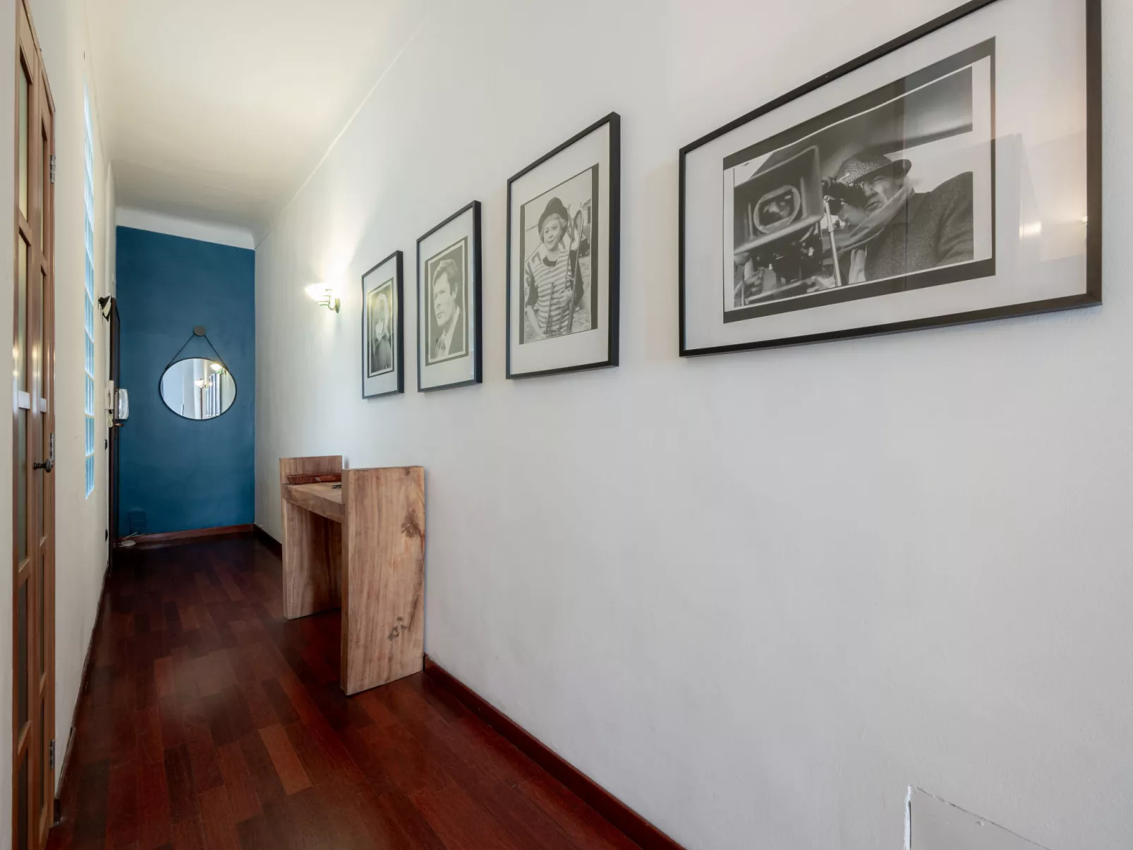Rue des Serbes-Inside