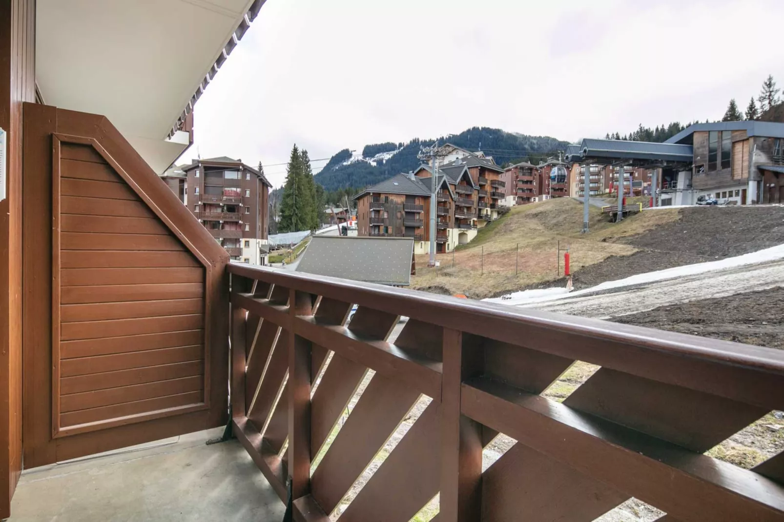Les Eterlous N°19 - 2P6-Terrace balcony