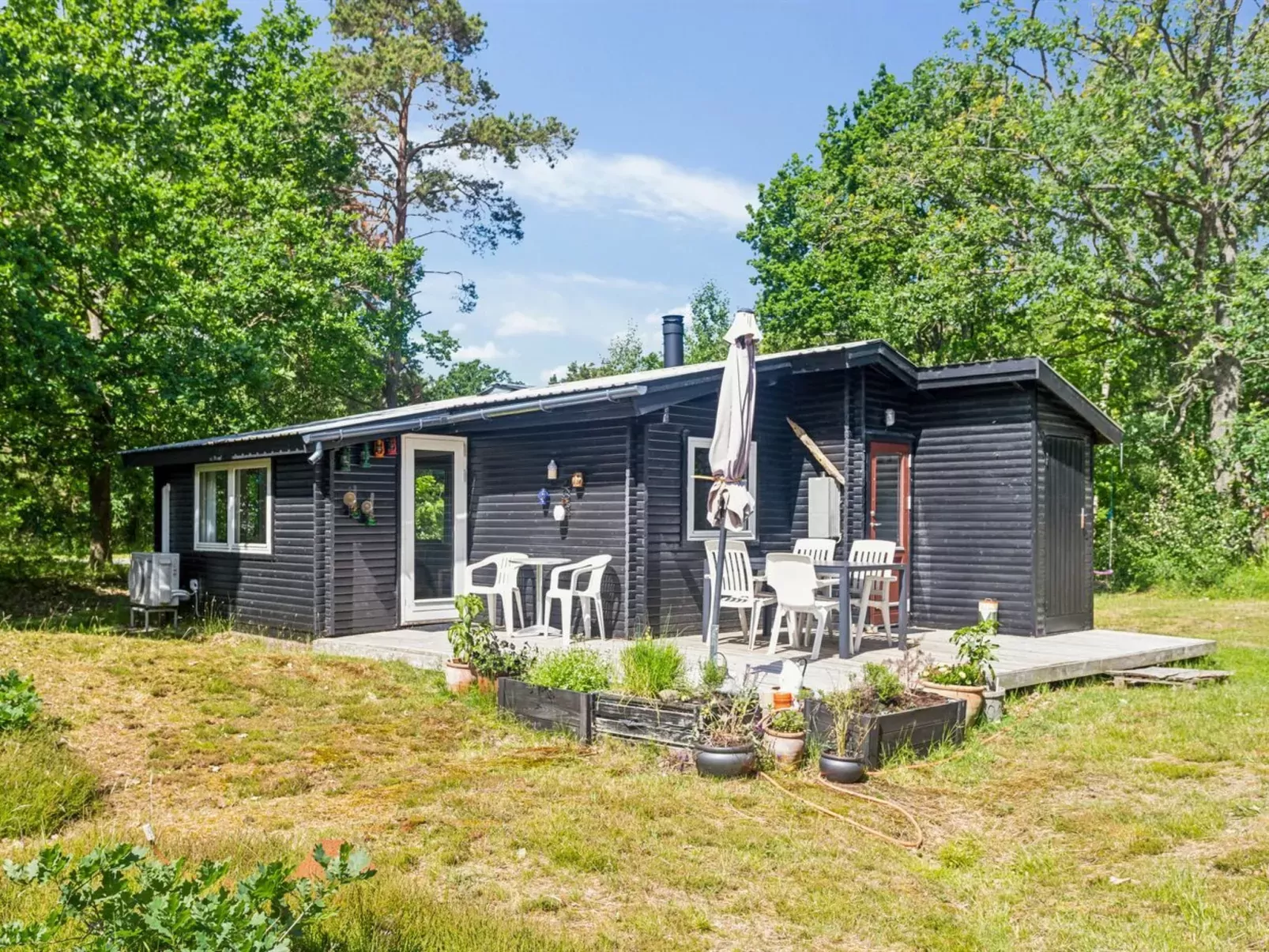 "Kai" - 3.5km from the sea-Outside