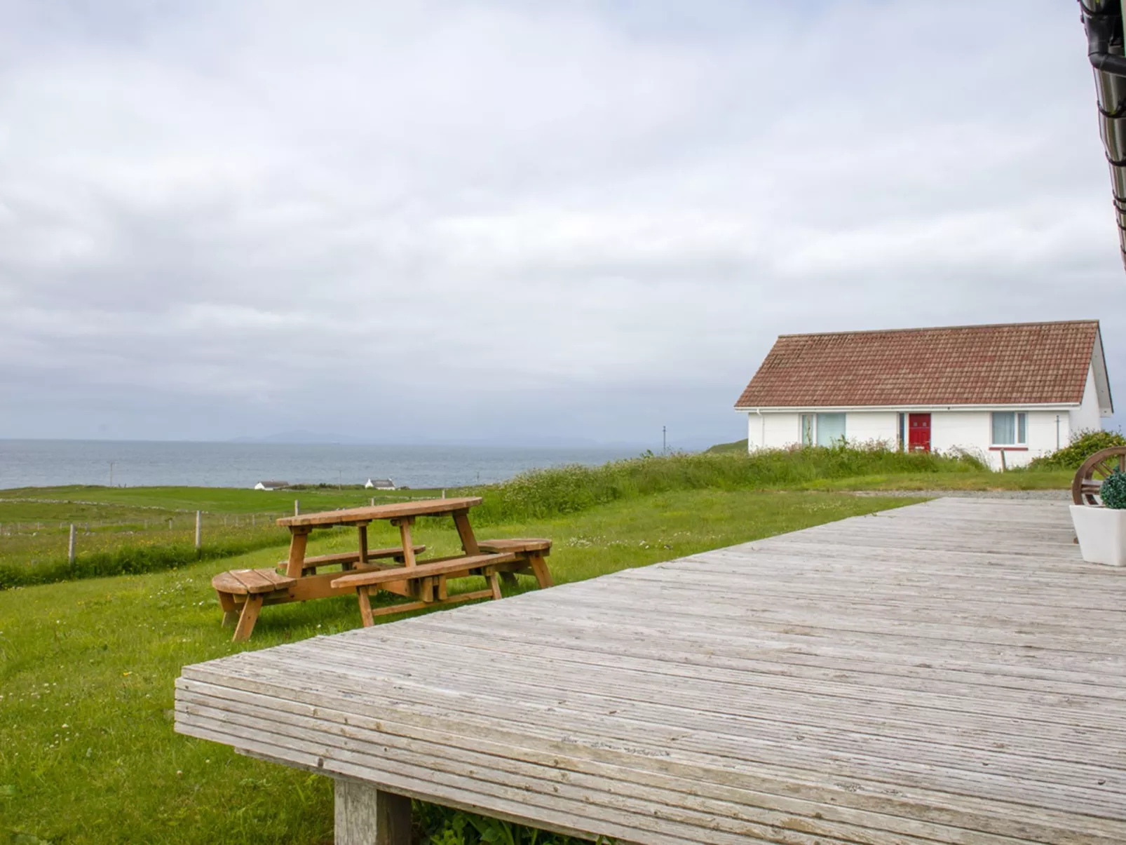Orral Cottage-Outside