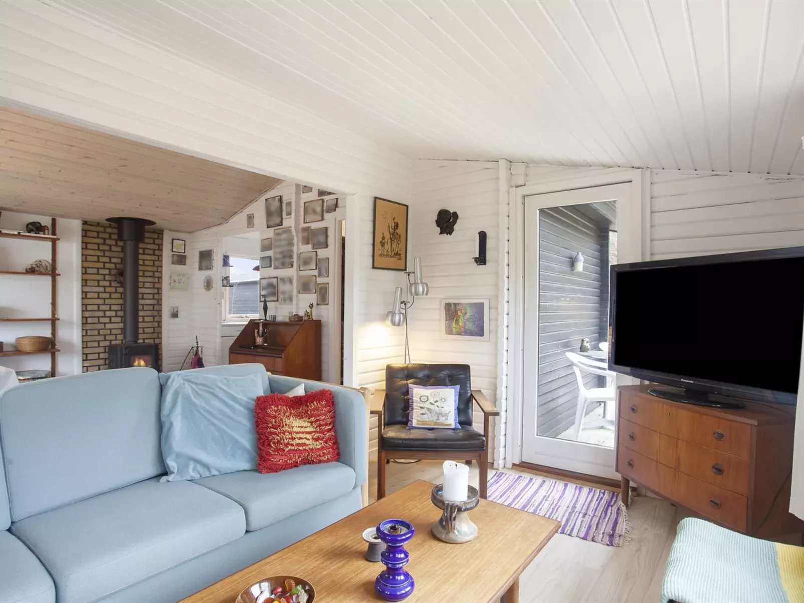 "Kai" - 3.5km from the sea-Inside