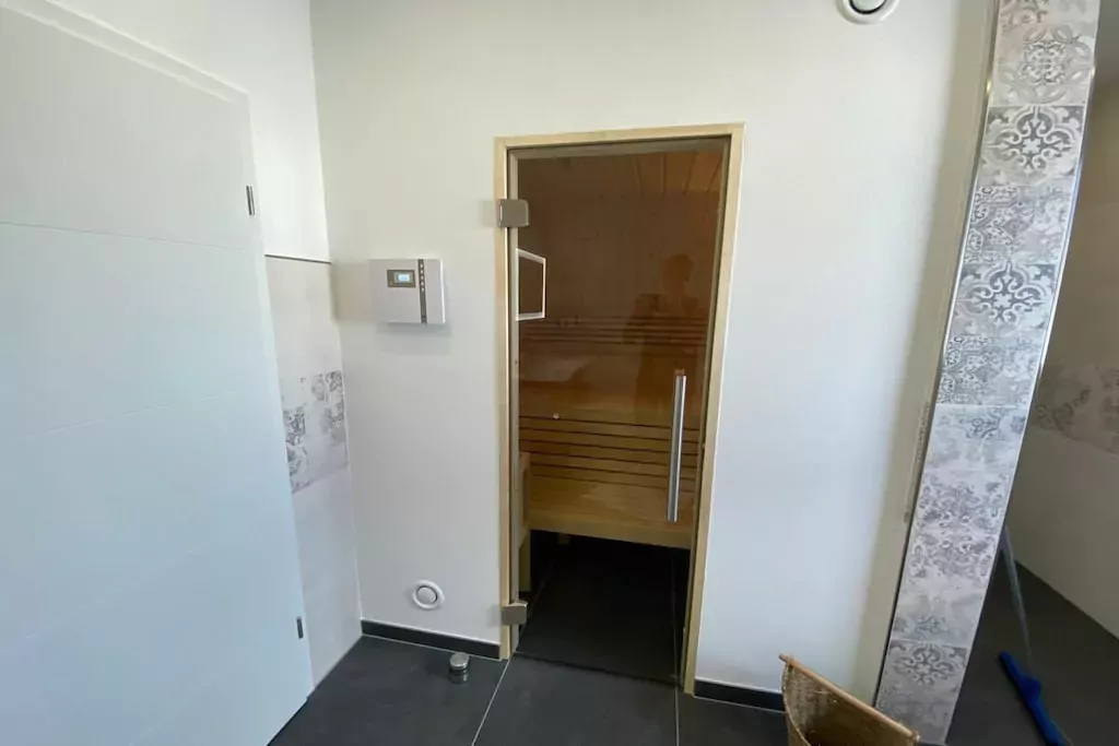 389165-Nicht getaggt