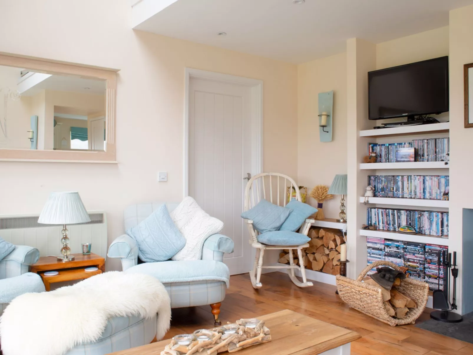 Orral Cottage-Inside