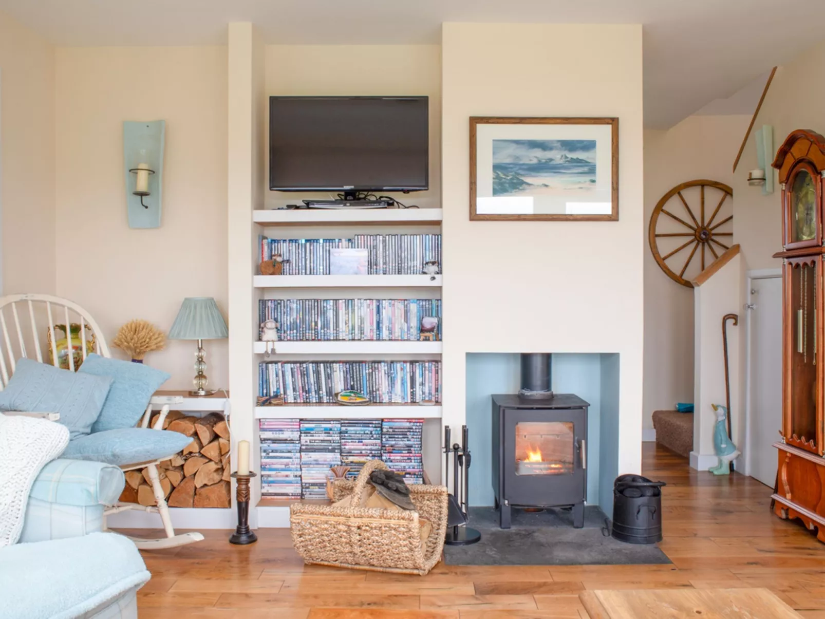 Orral Cottage-Inside