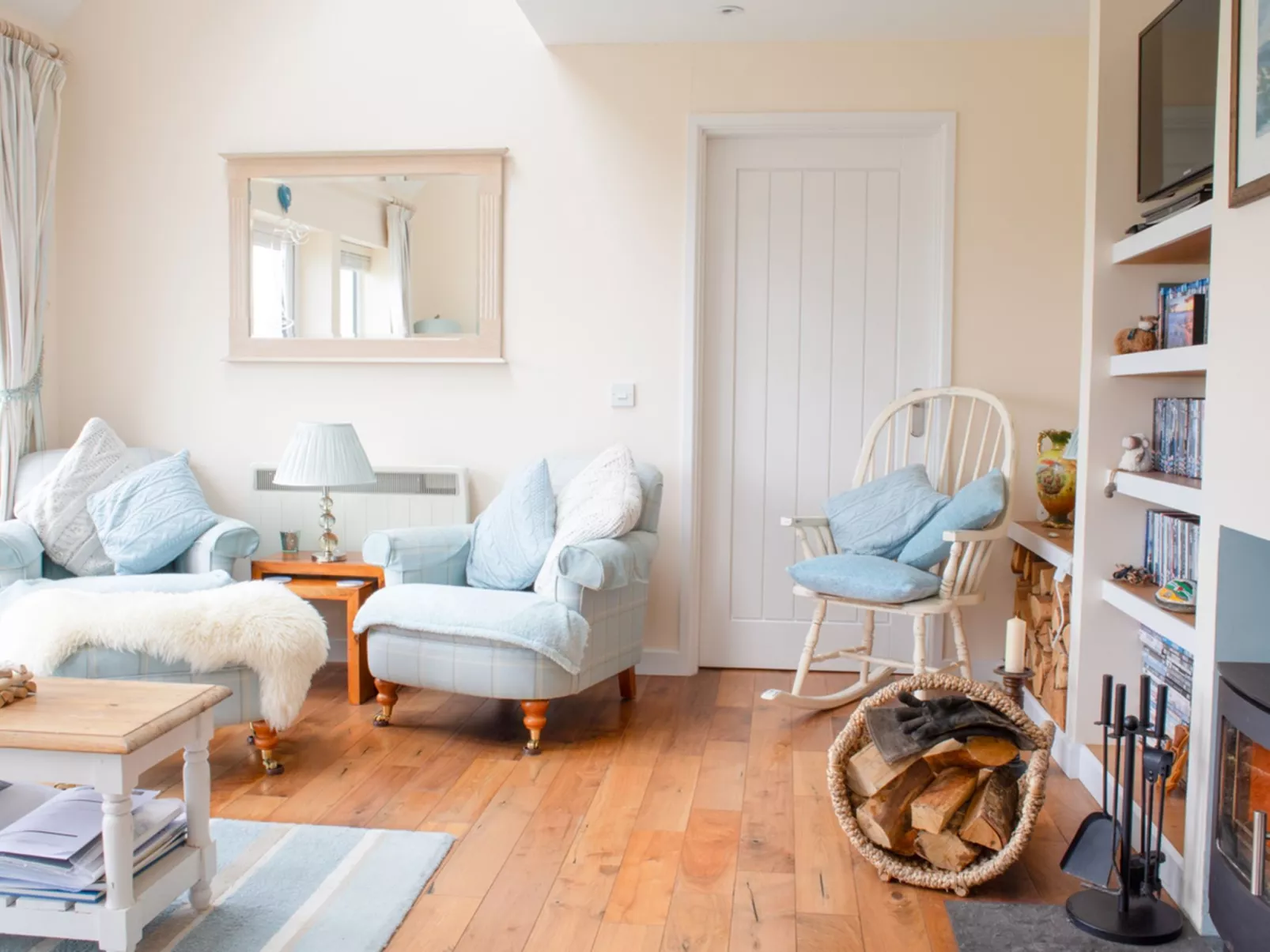 Orral Cottage-Inside
