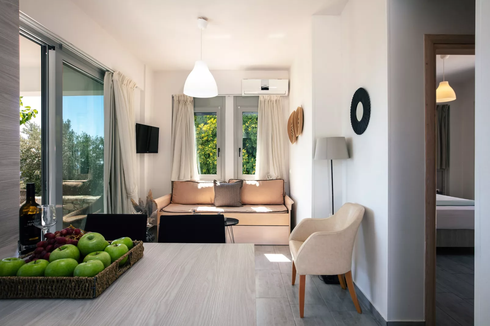Evgoro Vrahos-Living room