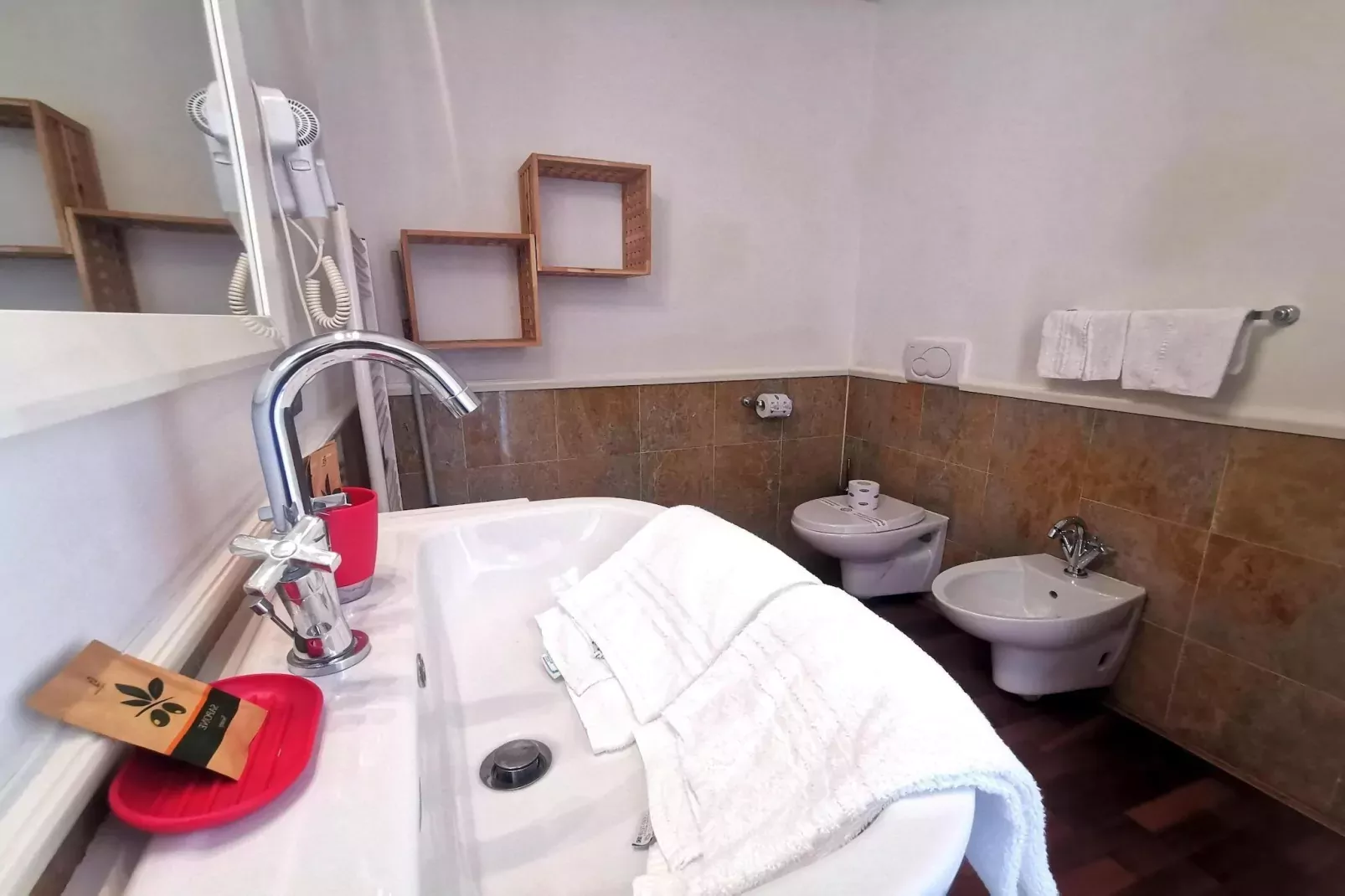 Residence Antico Verbano Meina-Bilo 3J - 2 pers-Bathroom