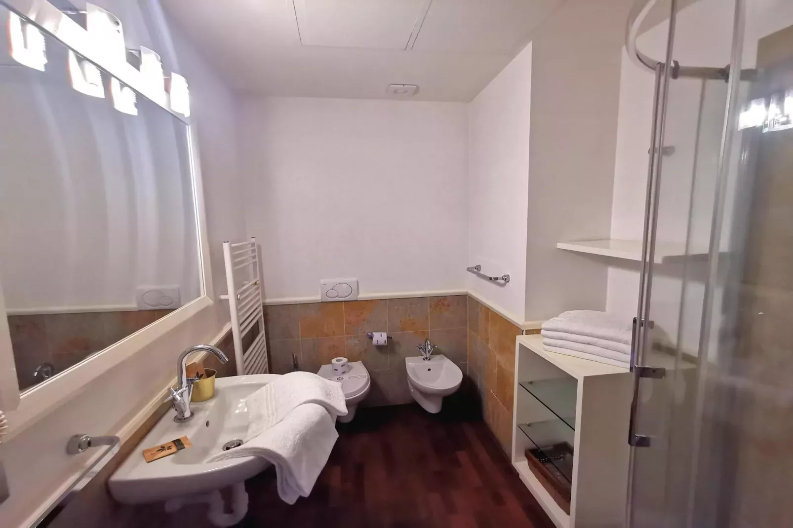Residence Antico Verbano Meina-Bilo 3J - 2 pers-Bathroom