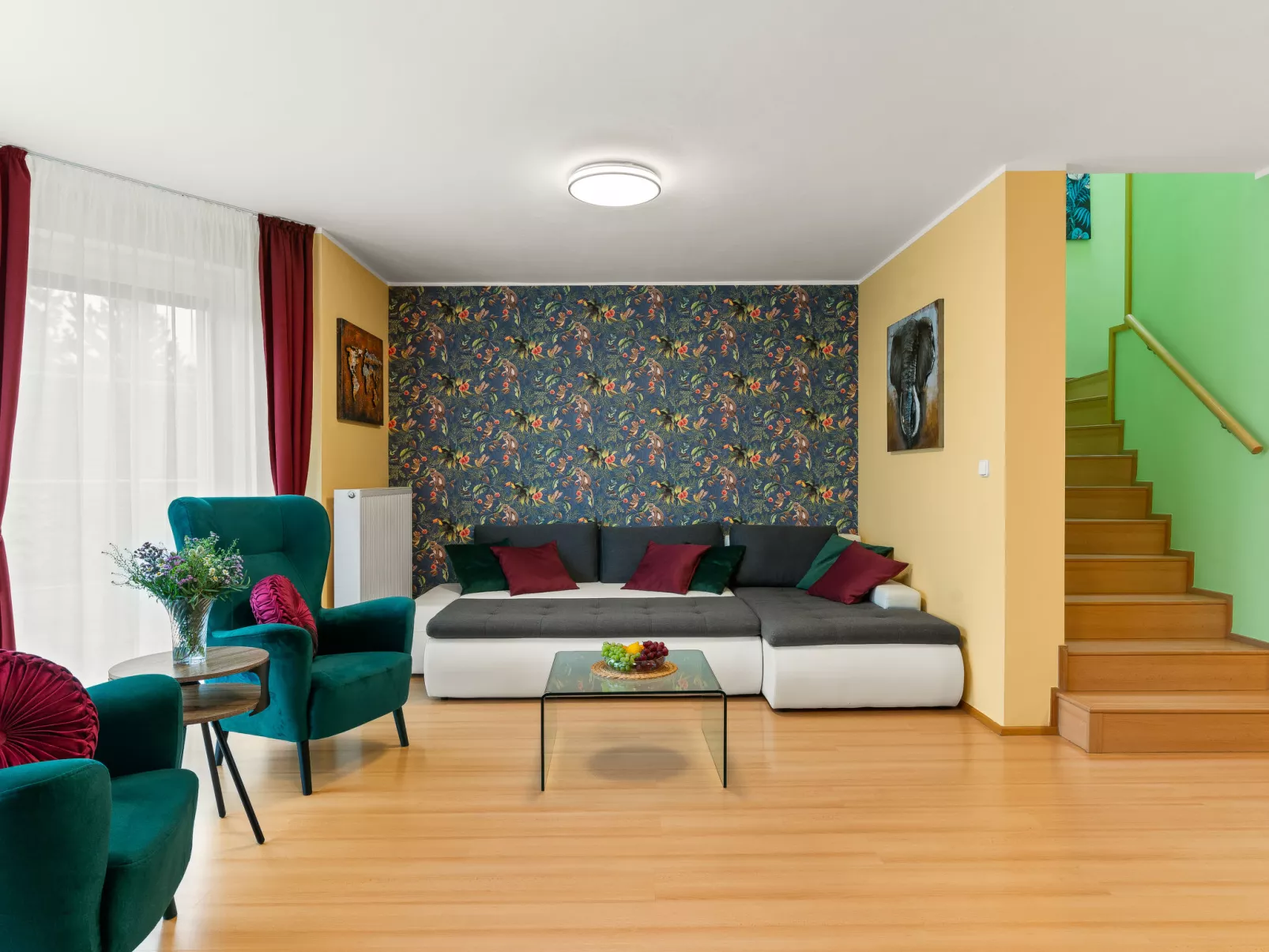 Garden & Terrace Villa-Drinnen