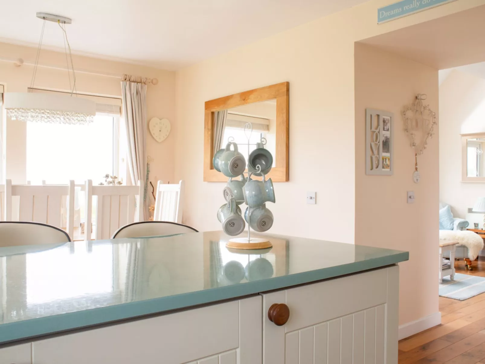 Orral Cottage-Inside