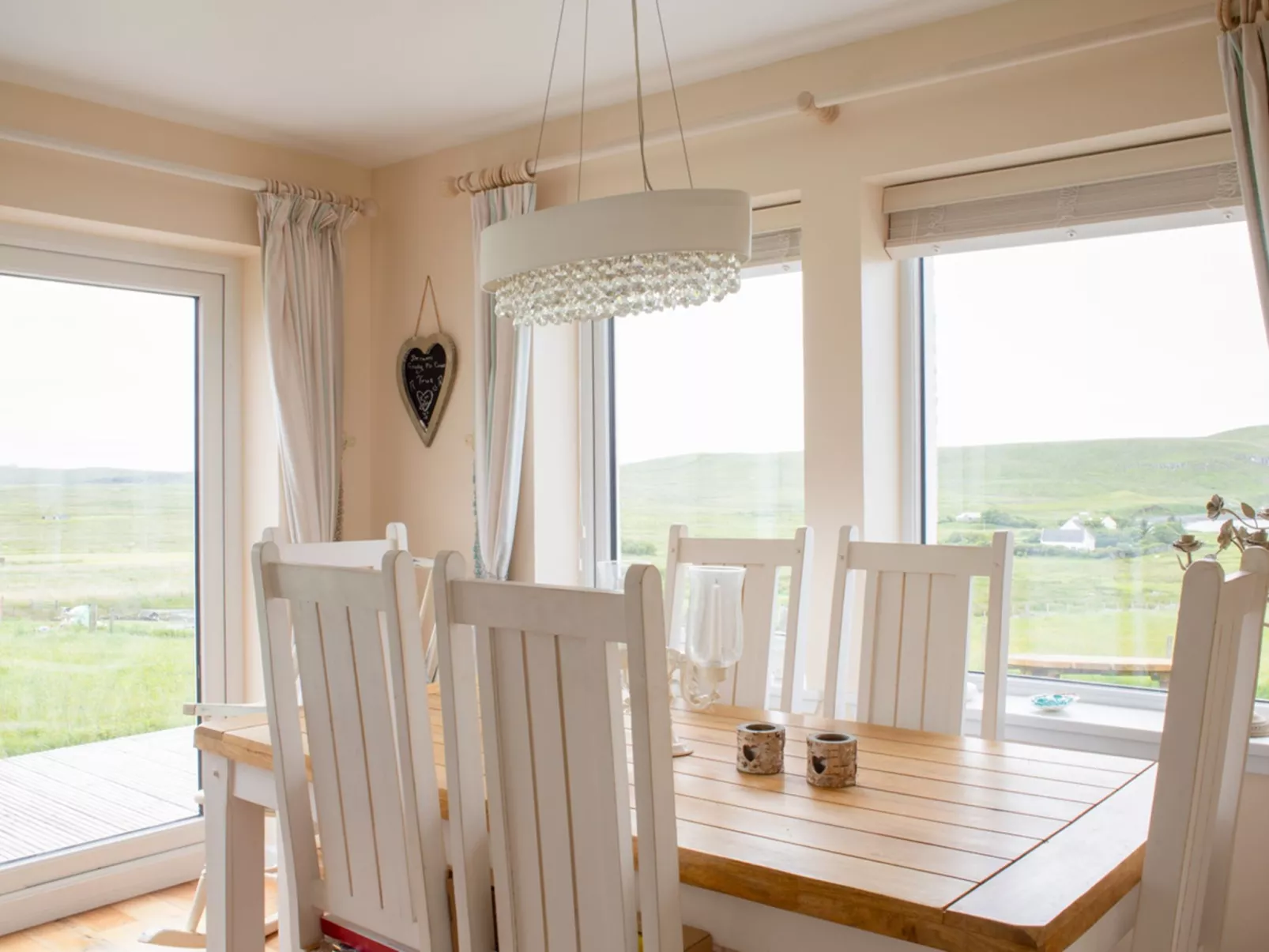Orral Cottage-Inside