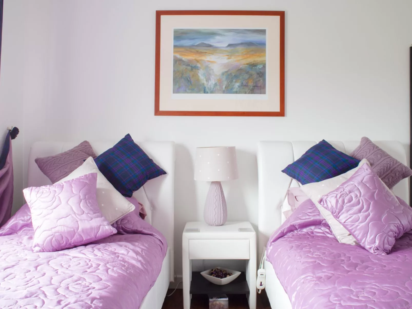 Orral Cottage-Inside
