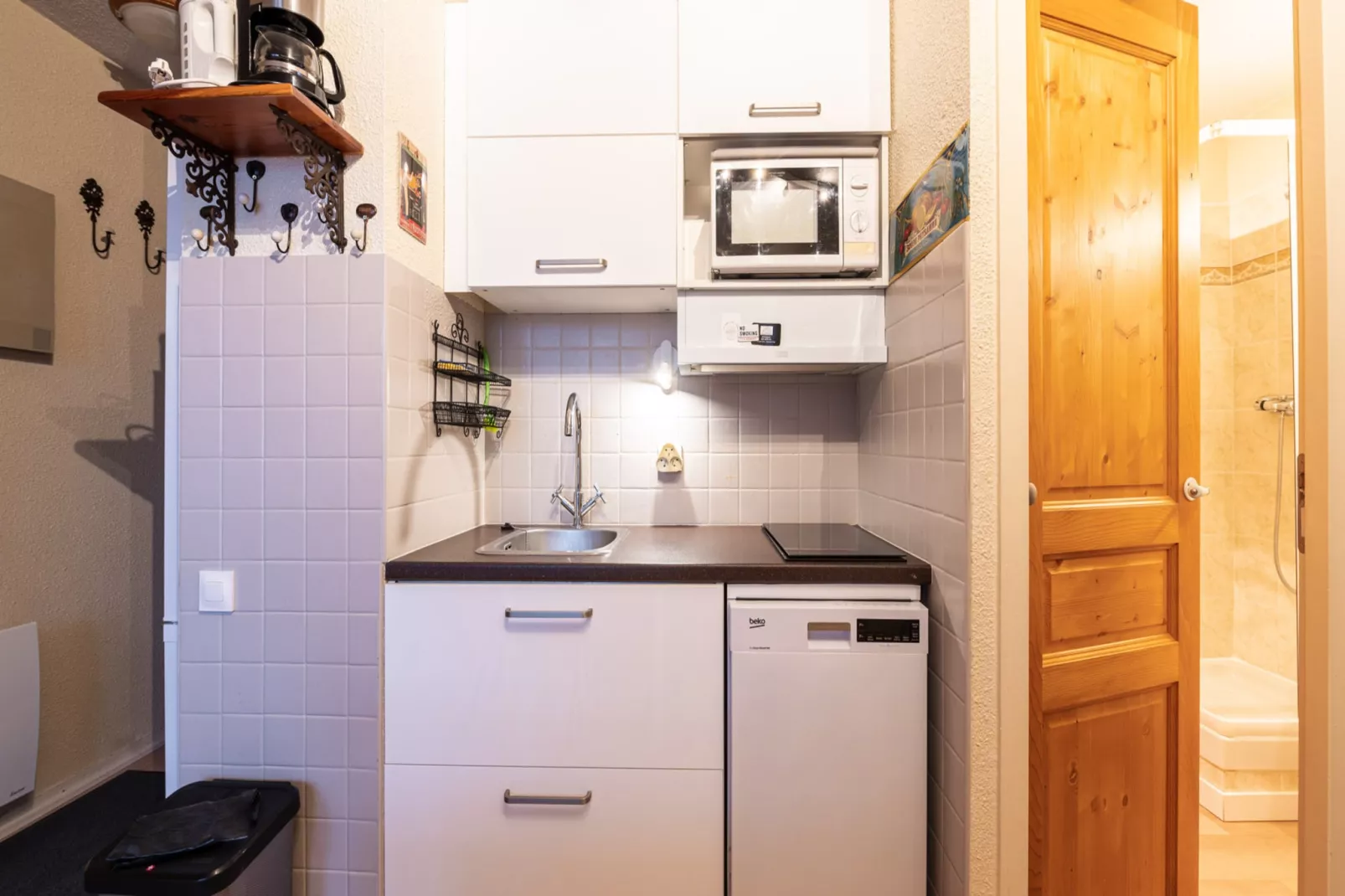 Grande Neige N°44 - 2P4-Kitchen