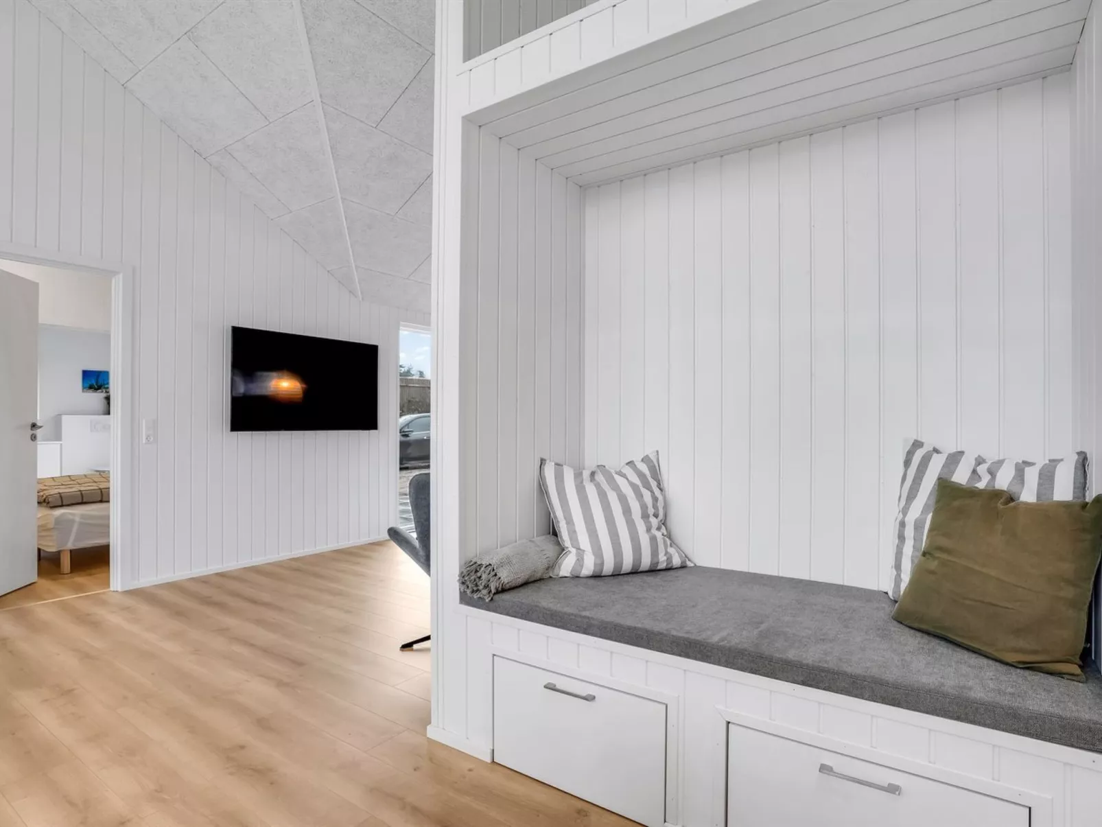 "Anila" - 80m from the sea-Drinnen