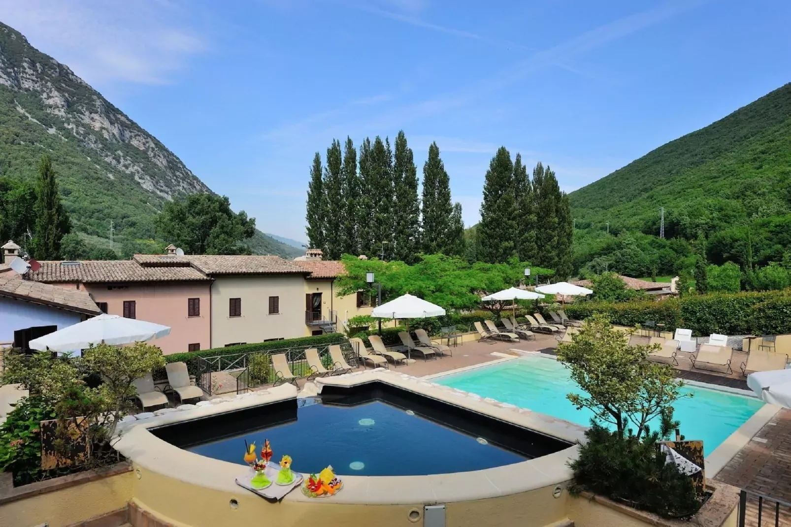 Trilocale-Swimming pool