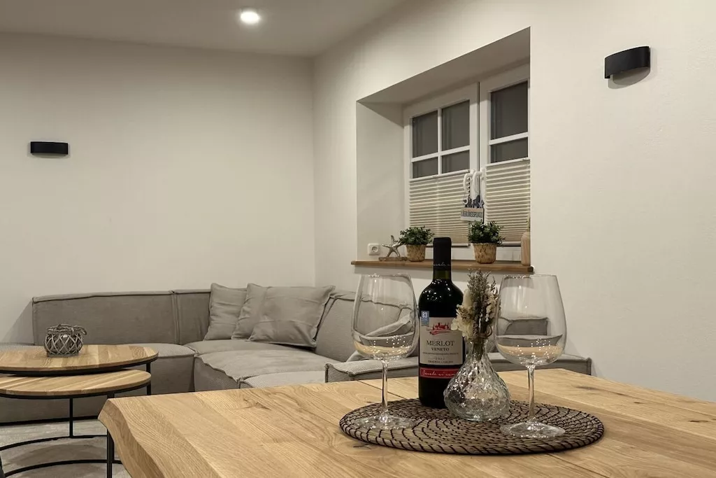 479490-Living room