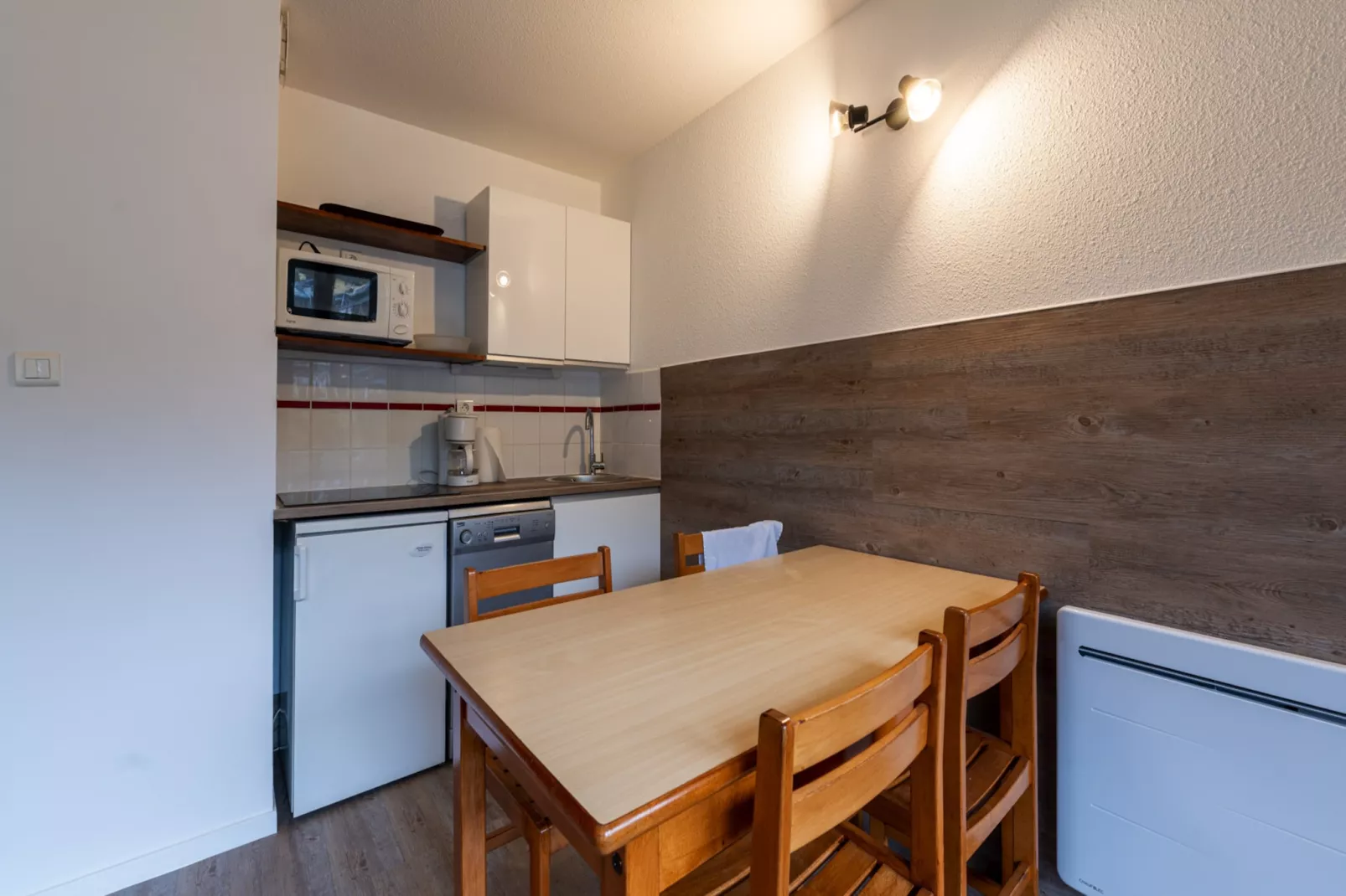 Les Eterlous N°28 - 2P4-Kitchen