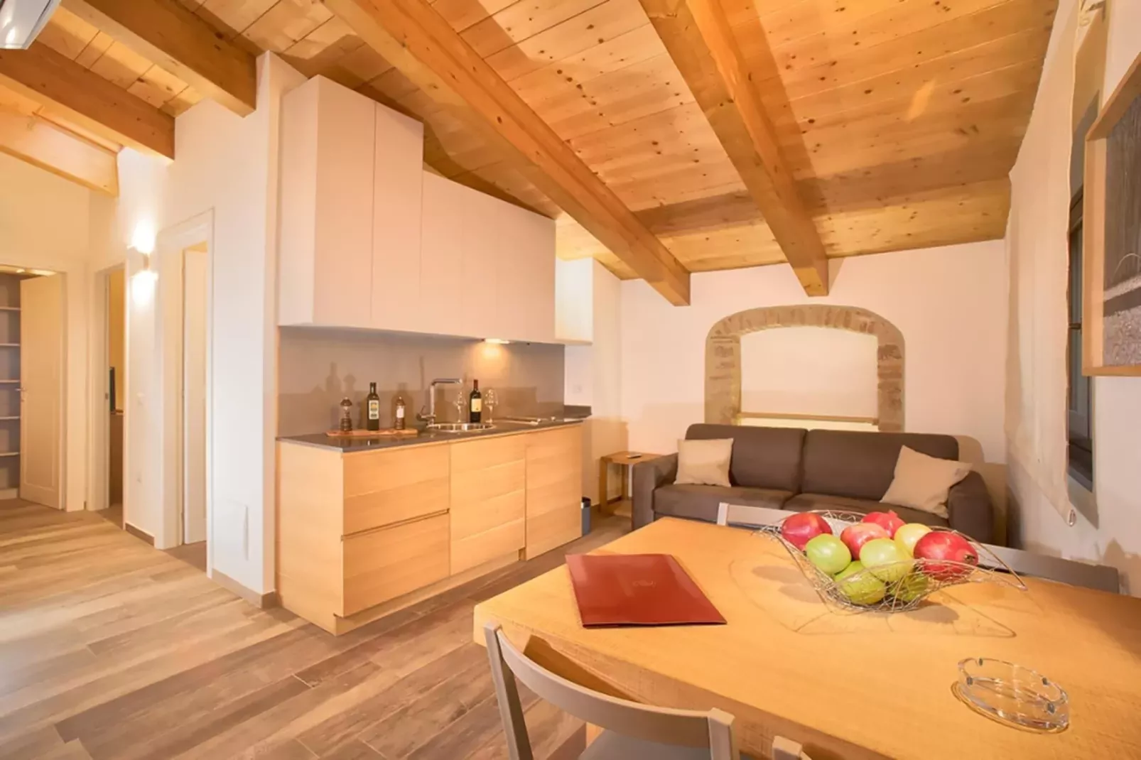 Trilocale-Dining room
