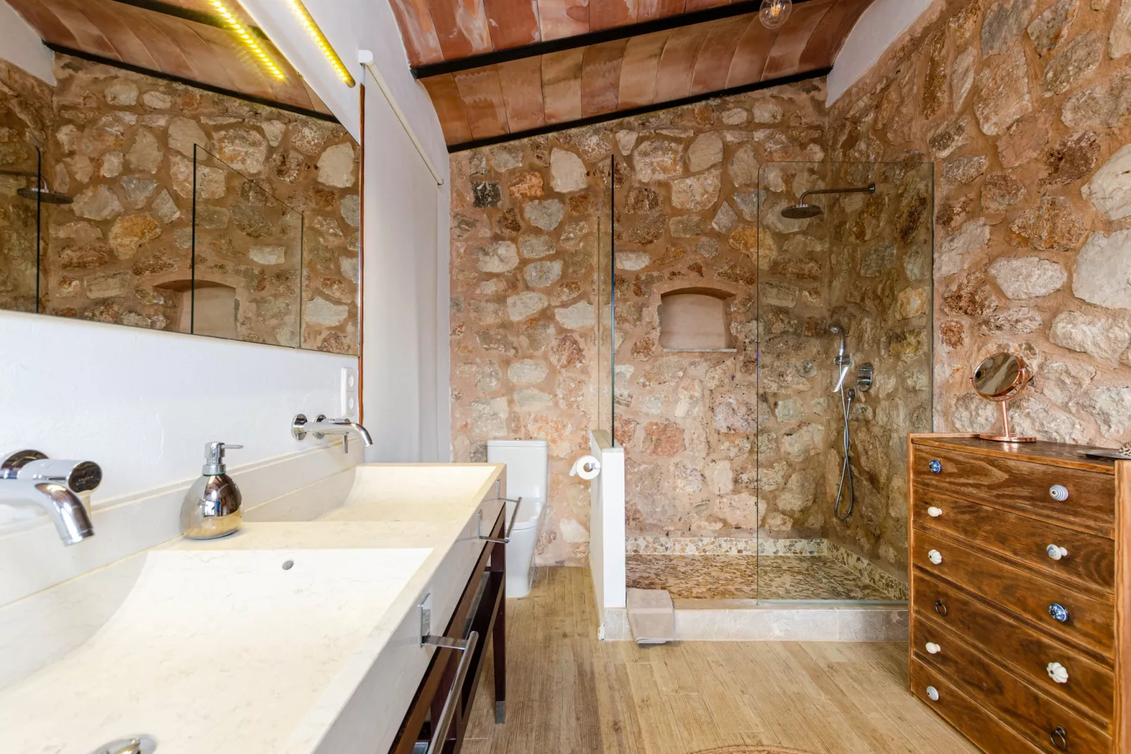 YourHouse Can Rosillo-Bathroom