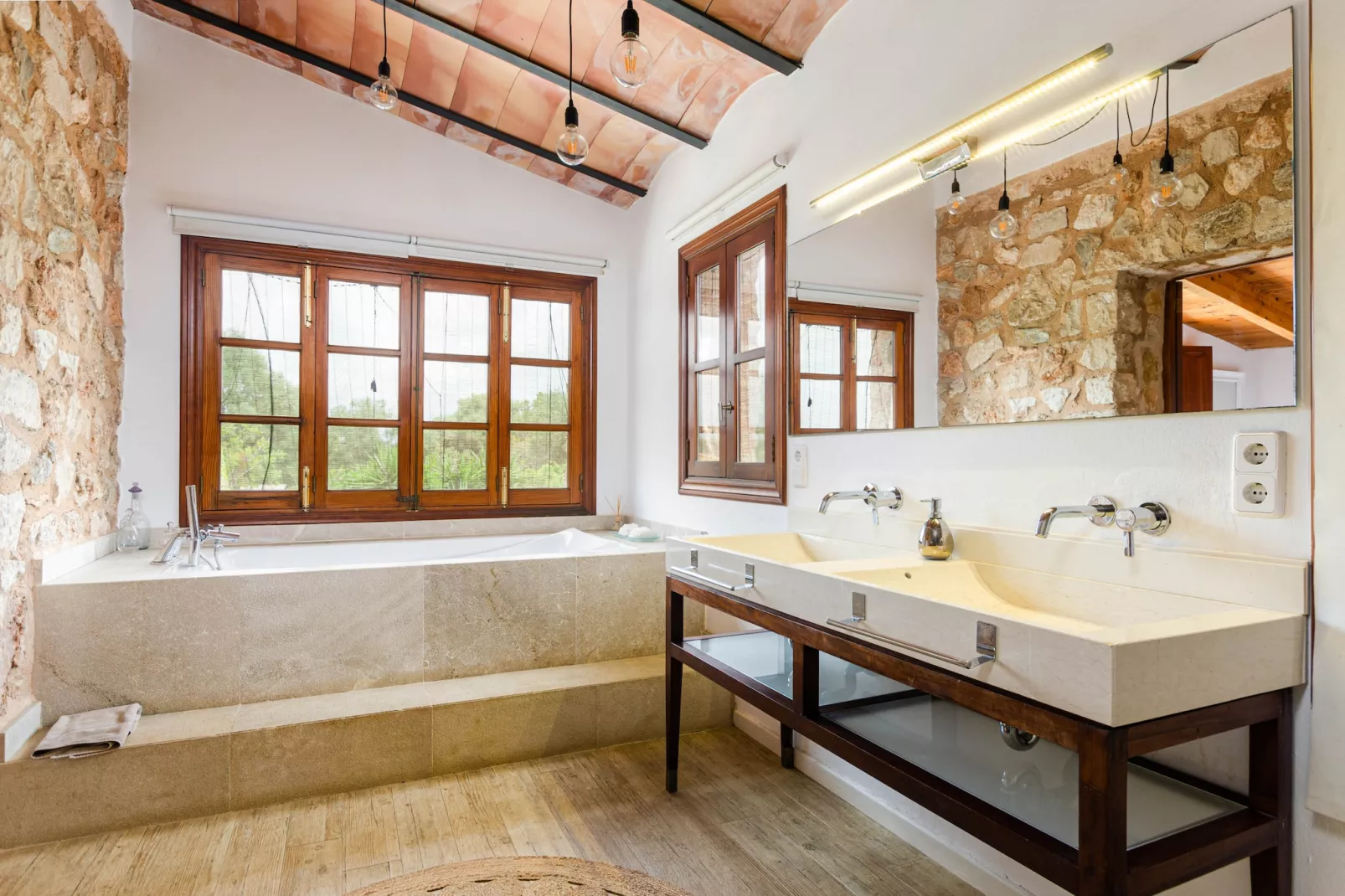 YourHouse Can Rosillo-Bathroom