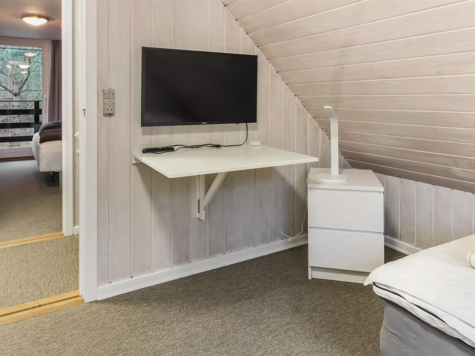 "Einari" - 1.2km from the sea-Inside