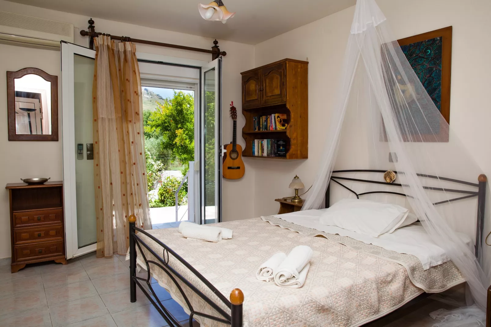 Eleana-Bedroom
