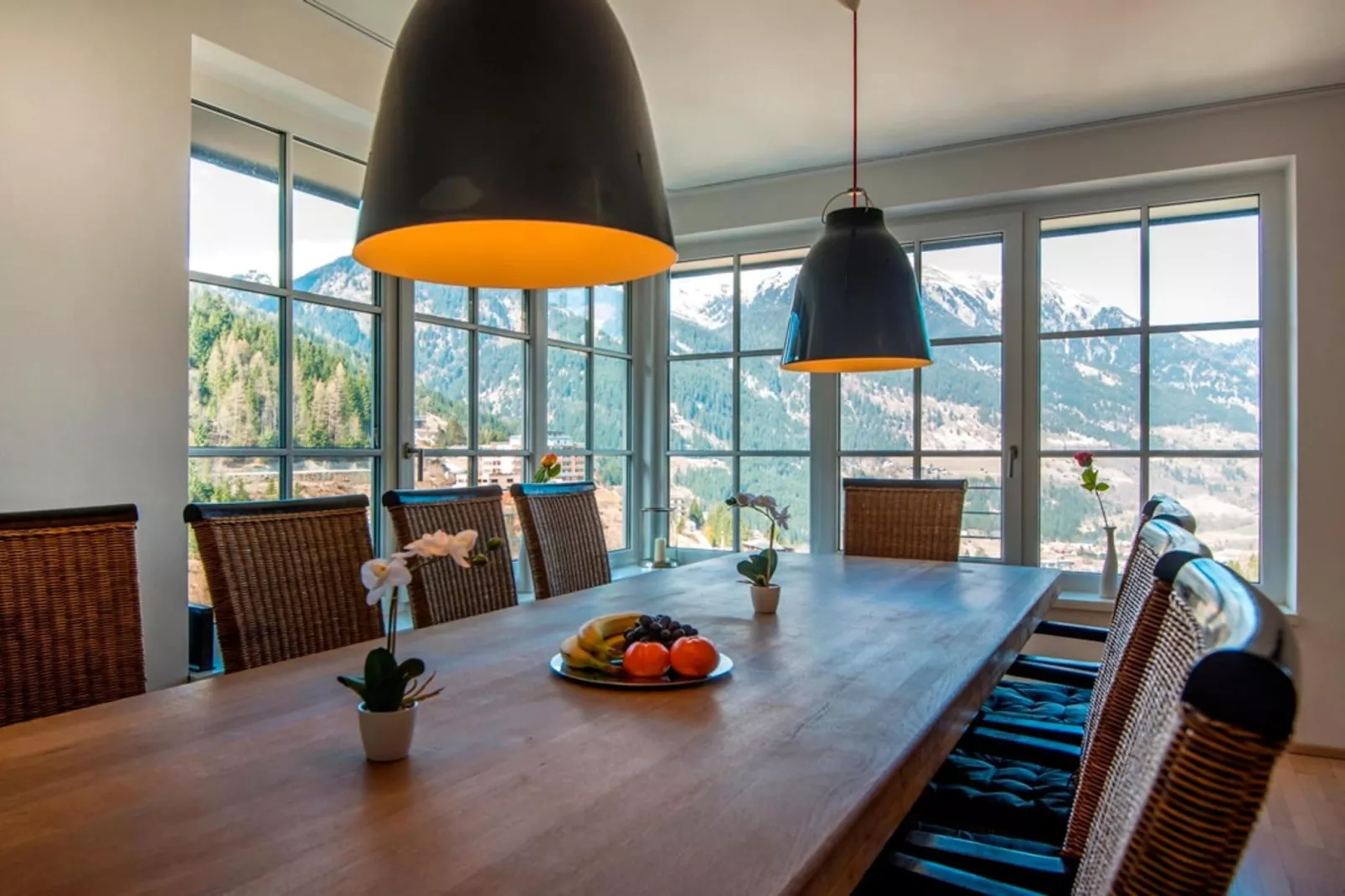 SW3P Sonnenwende-Dining room